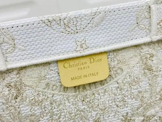 Affordable Tote-42*35*18.5cm Large Diro Book 0502